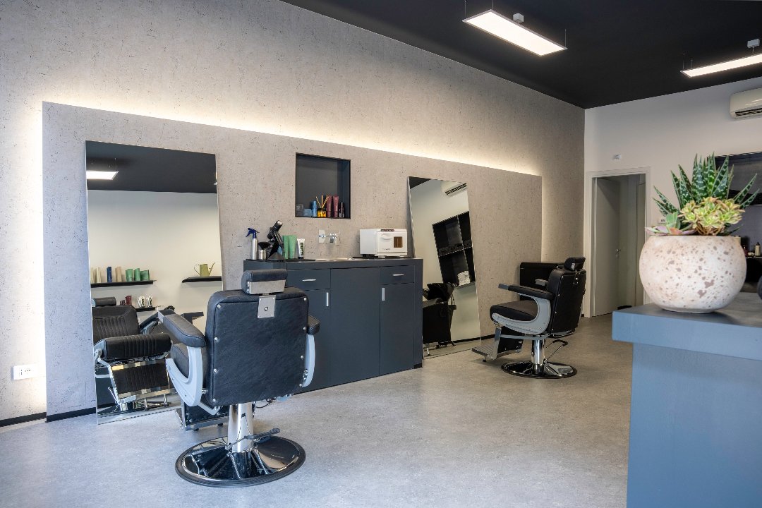 SHAPE IT Barber Lab, Seregno, Lombardia