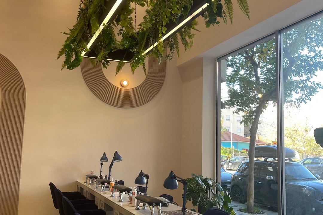 Cutic Nails & More, Ντεπώ, Θεσσαλονίκη