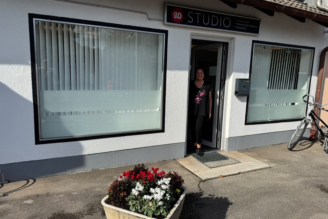 BD Studio-Friseur, Maniküre, Pediküre, Massage, Trudering-Riem, München