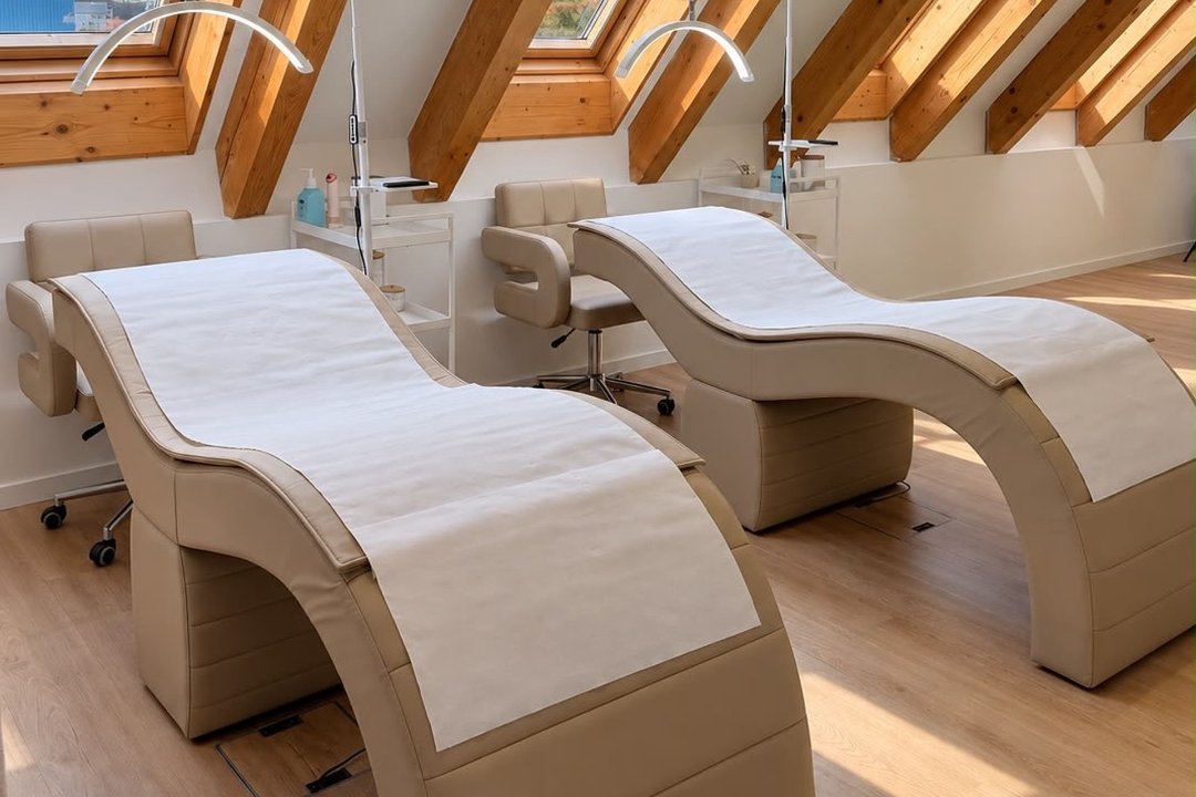 Linda Beauty Academy, Dübendorf