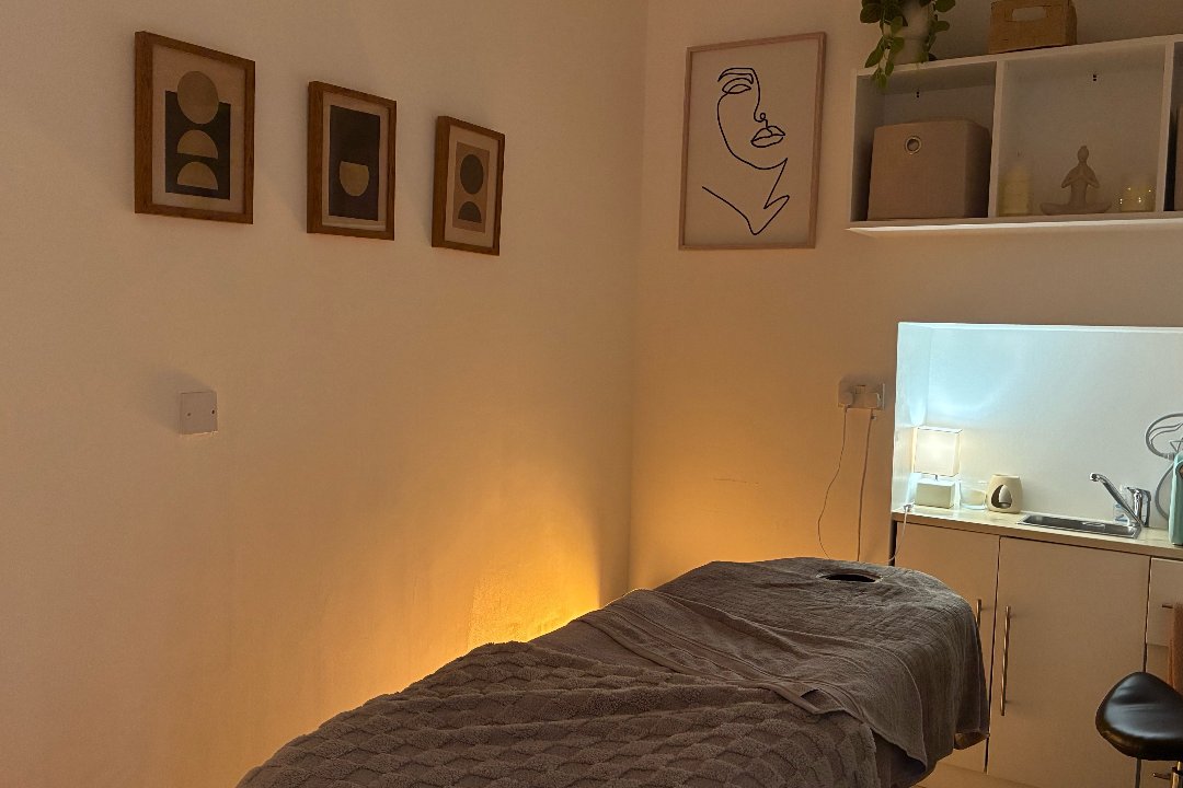 Holistic Harmony @ Endres Hair & Rejuvenate, Harborne, Birmingham