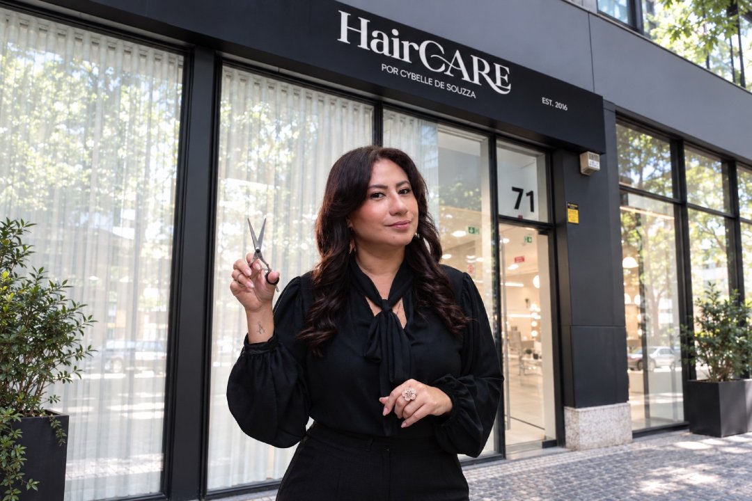 HairCare por Cybelle de Souzza, Porto