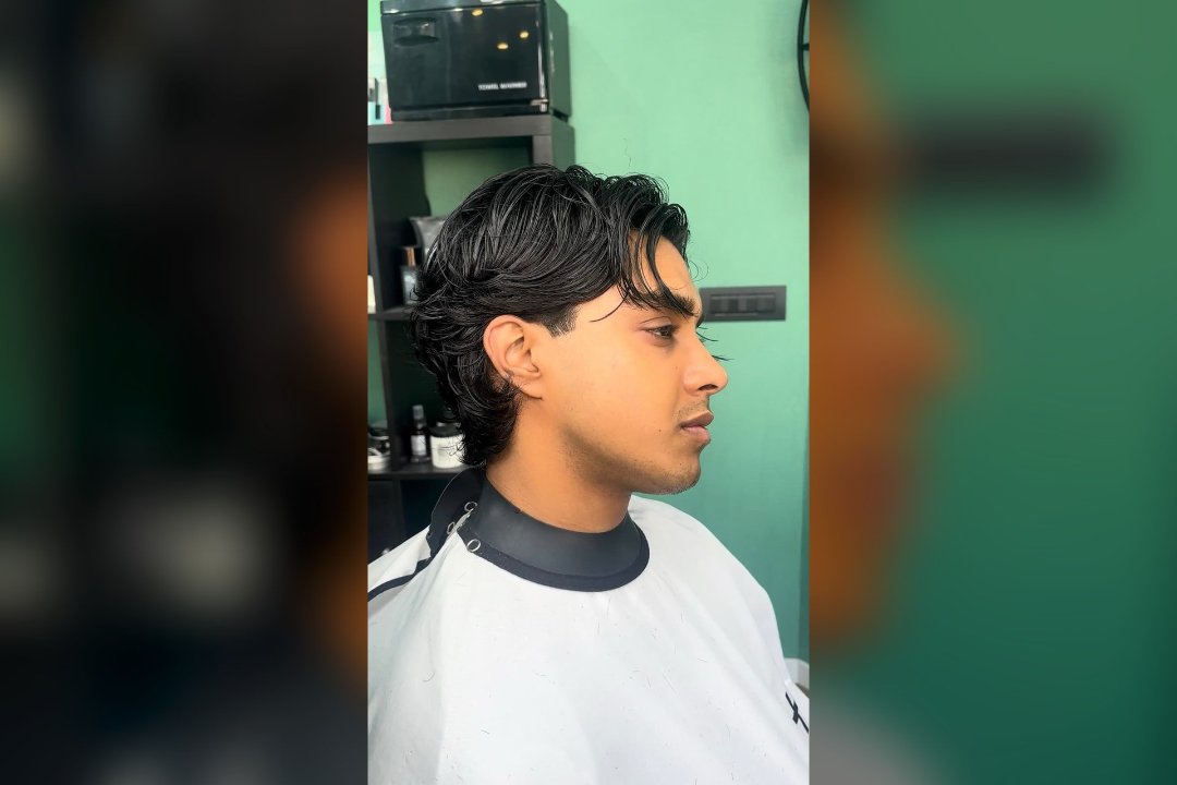 Fourteen 14 Barber, Centocelle, Roma