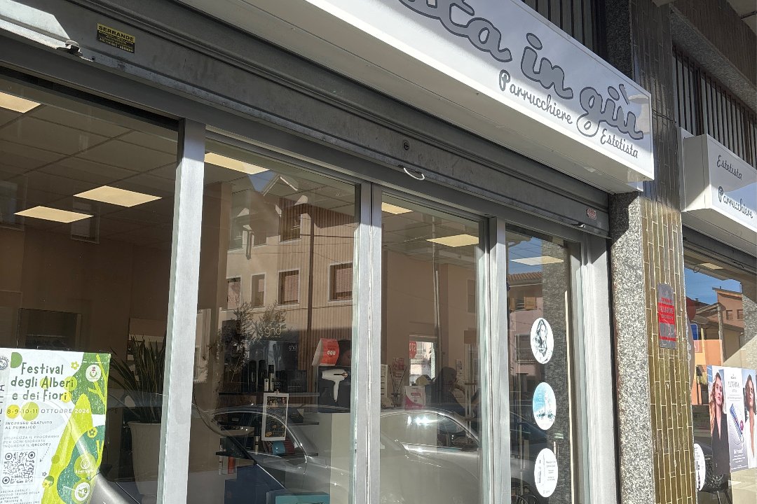 Deborah Borsci c/o A Testa in Giù, Cassina de' Pecchi, Lombardia