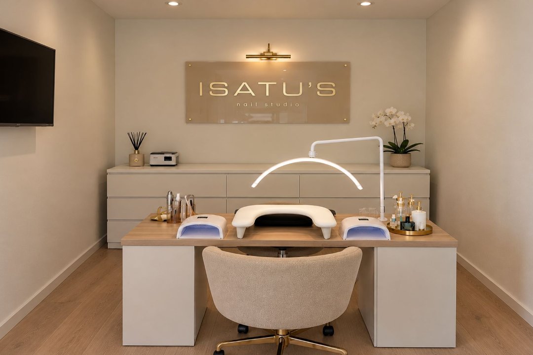 Isatu’s nail studio, Bloemhof, Rotterdam