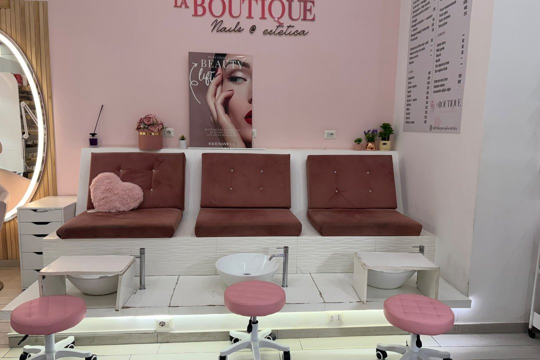 La Boutique Nails & Estetica, Municipalità 7, Napoli