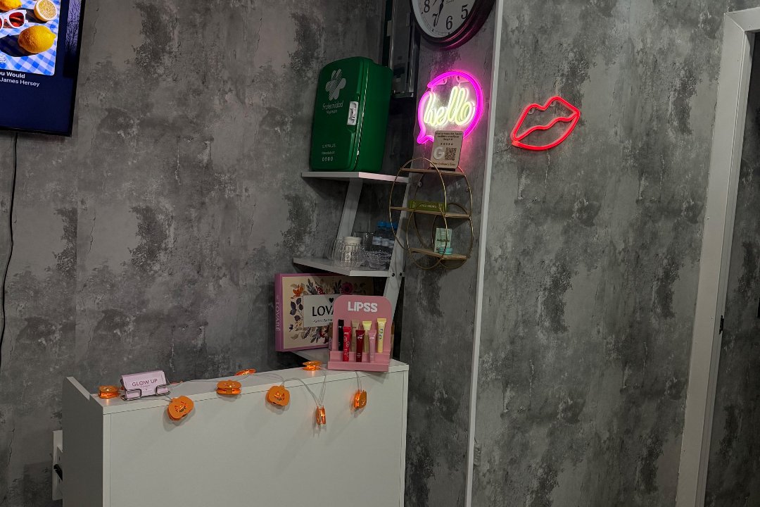 Glow UP Beauty Zone, Móstoles, Comunidad de Madrid