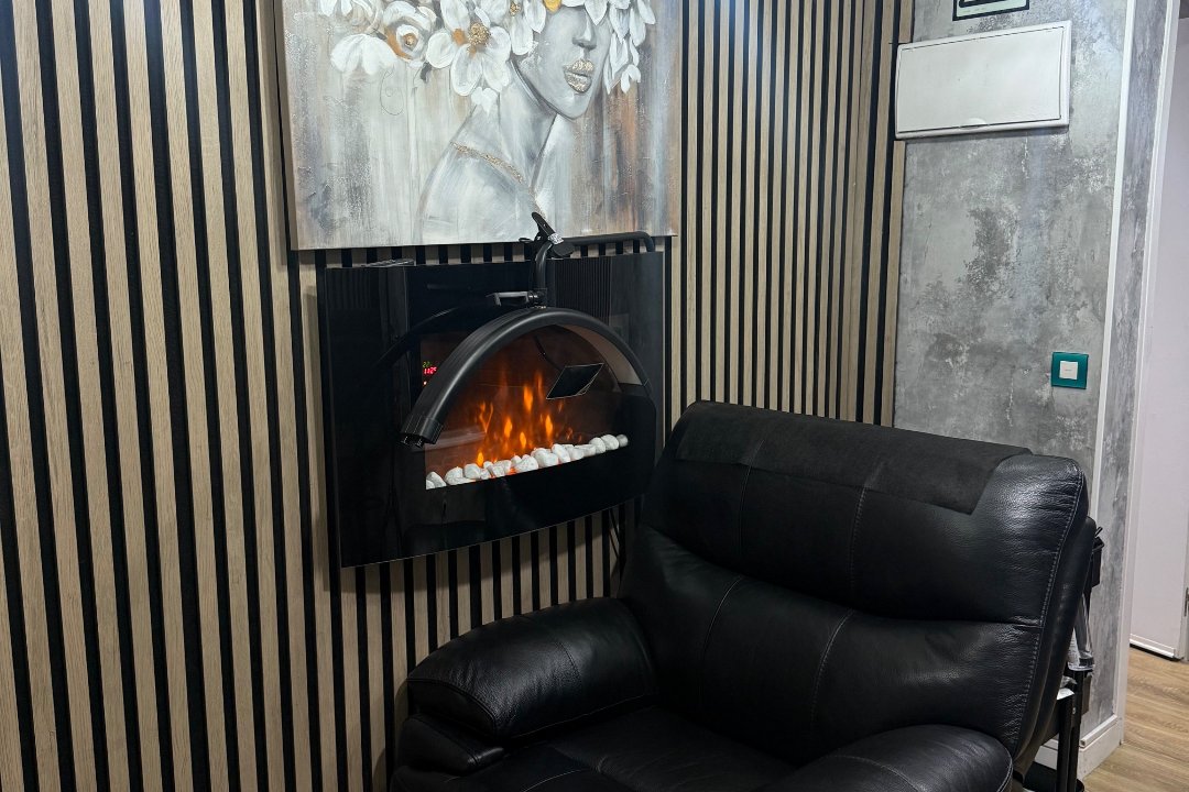Glow UP Beauty Zone, Móstoles, Comunidad de Madrid