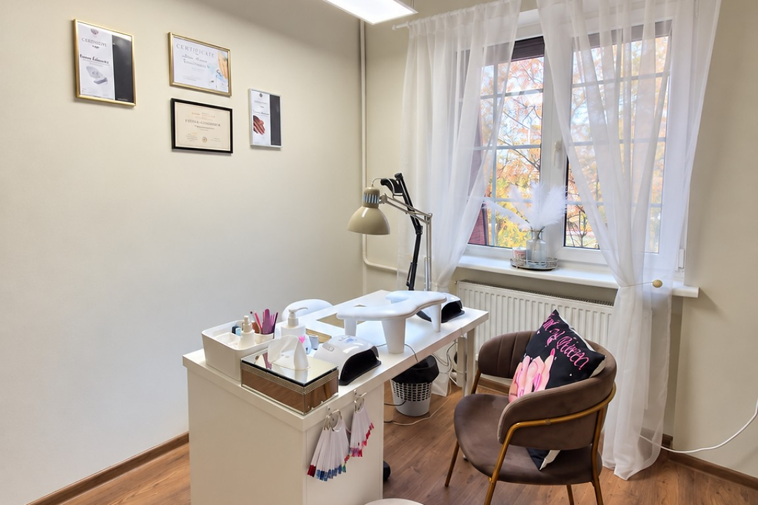 VNails & Foot Care, Šilainiai, Kaunas