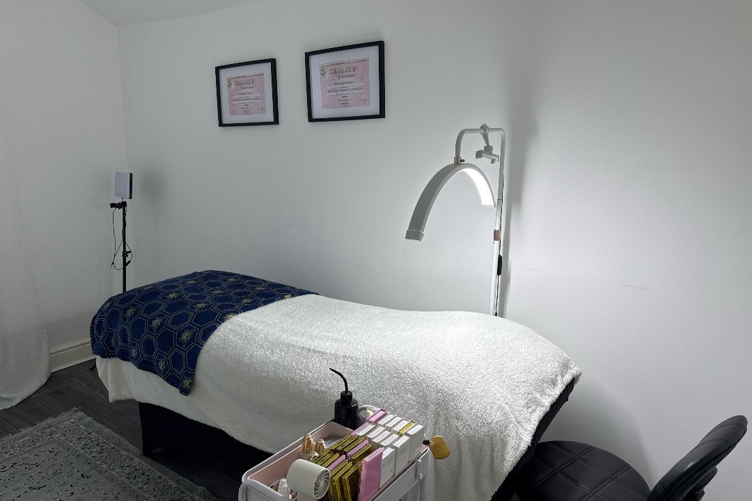 Lashe's by Nenka, Birkdale, Merseyside