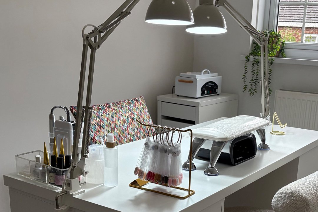 Nails & Beauty by Danieli Bitencourt, Coley, Reading