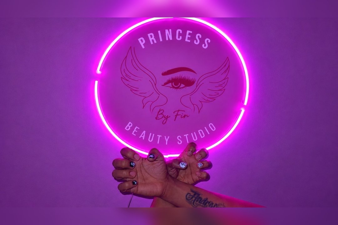 Princess Beauty Lashes, Hondarribia