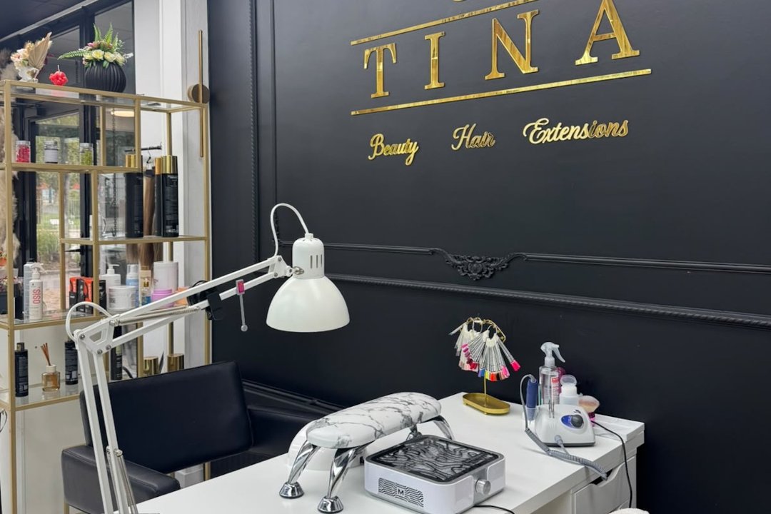 Andreea @ The House of Beauty Hair Tina, Heysel, Bruxelles