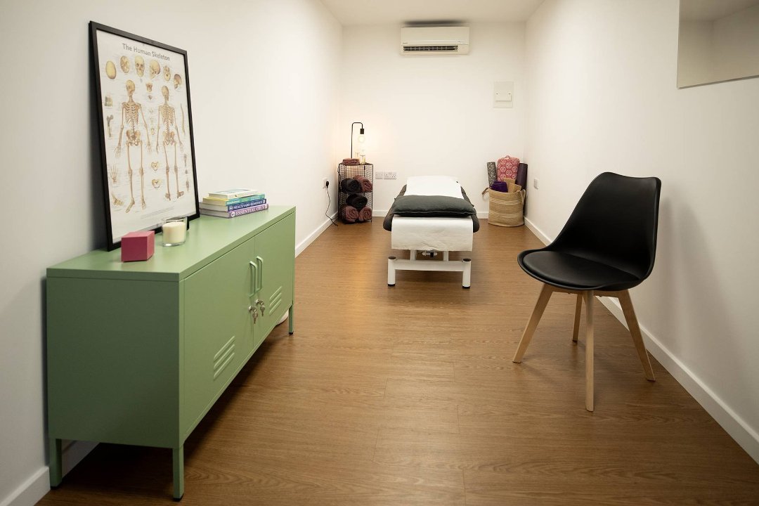 Bianca Osteopathy, Woodberry Down, London