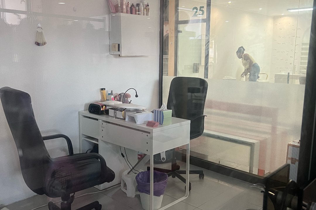 Beauty Style Nails, Laranjeiro, Almada