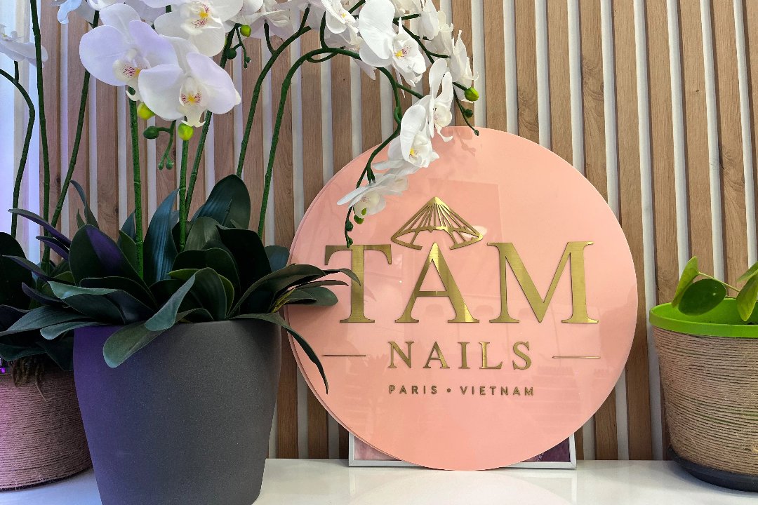TAM NAILS, Rue Saint-Dominique, Paris