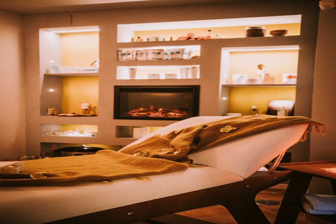 Centro Benessere Edonè Estetica & Solarium, San Martino Valle Claudina, Campania