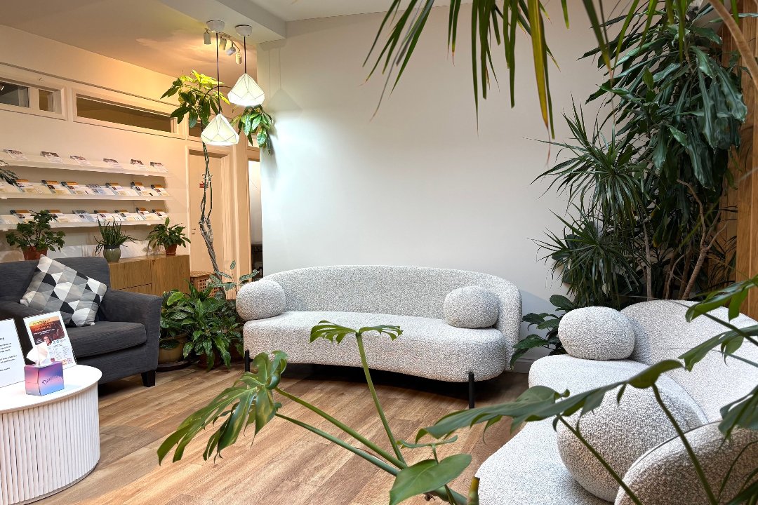 Nicole Castro Reflexology & Massage, Ebury Square, London