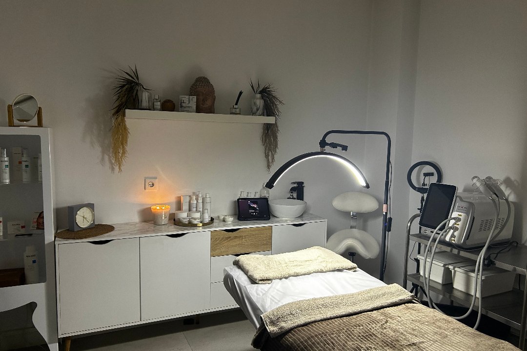 VICSA Estética B, Arrancapins, Valencia