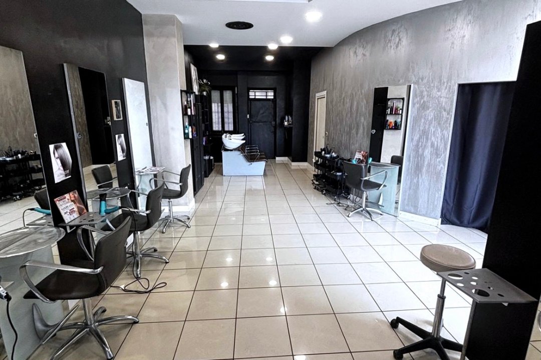 MM PARRUCCHIERI ED ESTETICA, San Donato Milanese, Lombardia