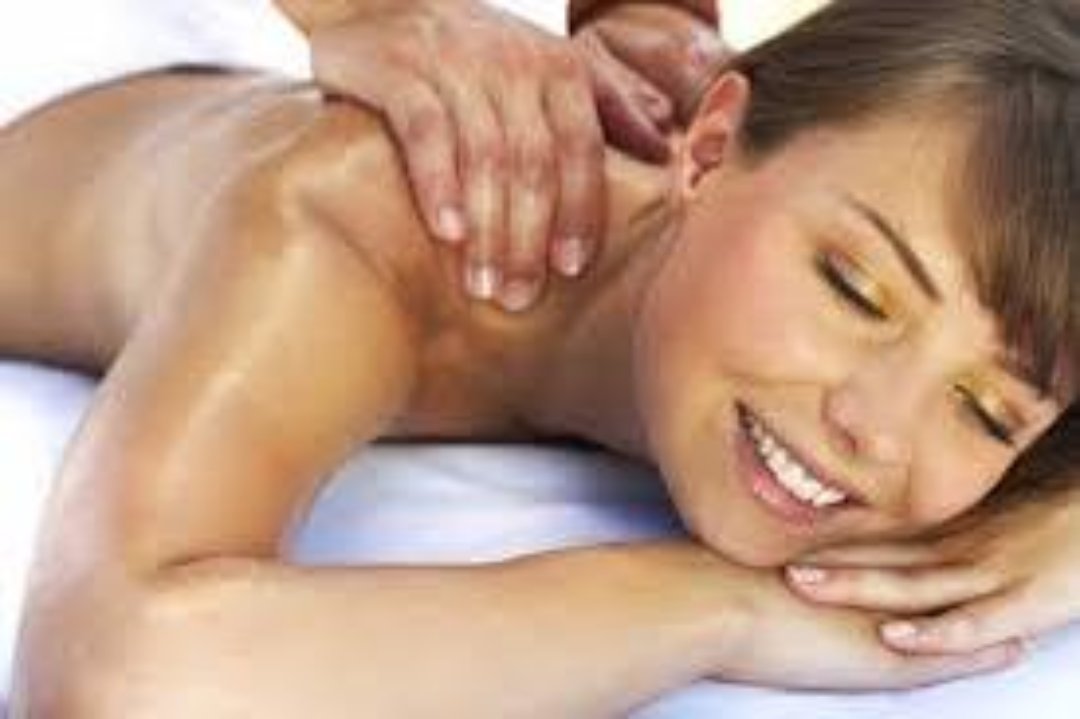 Alleviate Massage Therapy, Waterloo, London