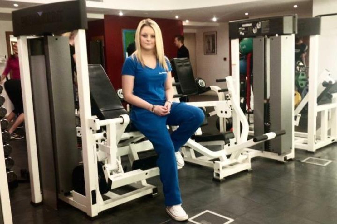 Holly Ford Personal Training at The Fitness Suite, Victoria, London