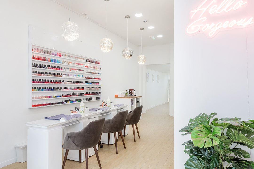 La Bella Nail Beauty Nail Salon in Fulham London Treatwell