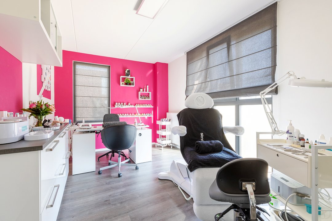 CeraCura Beauty Care, Almere Poort, Almere