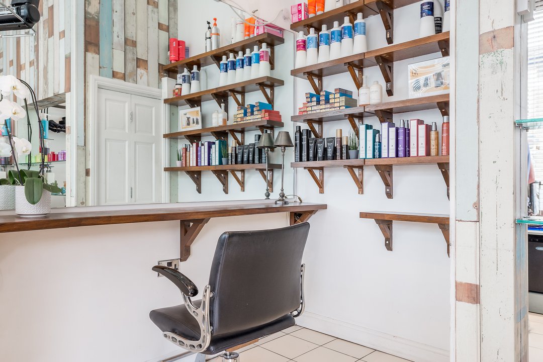 Nicola Harvey Hair Stylist Hair Salon in Battersea, London Treatwell