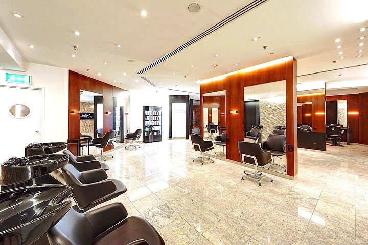 Safarik Hair Beauty Salon Friseur In Bogenhausen