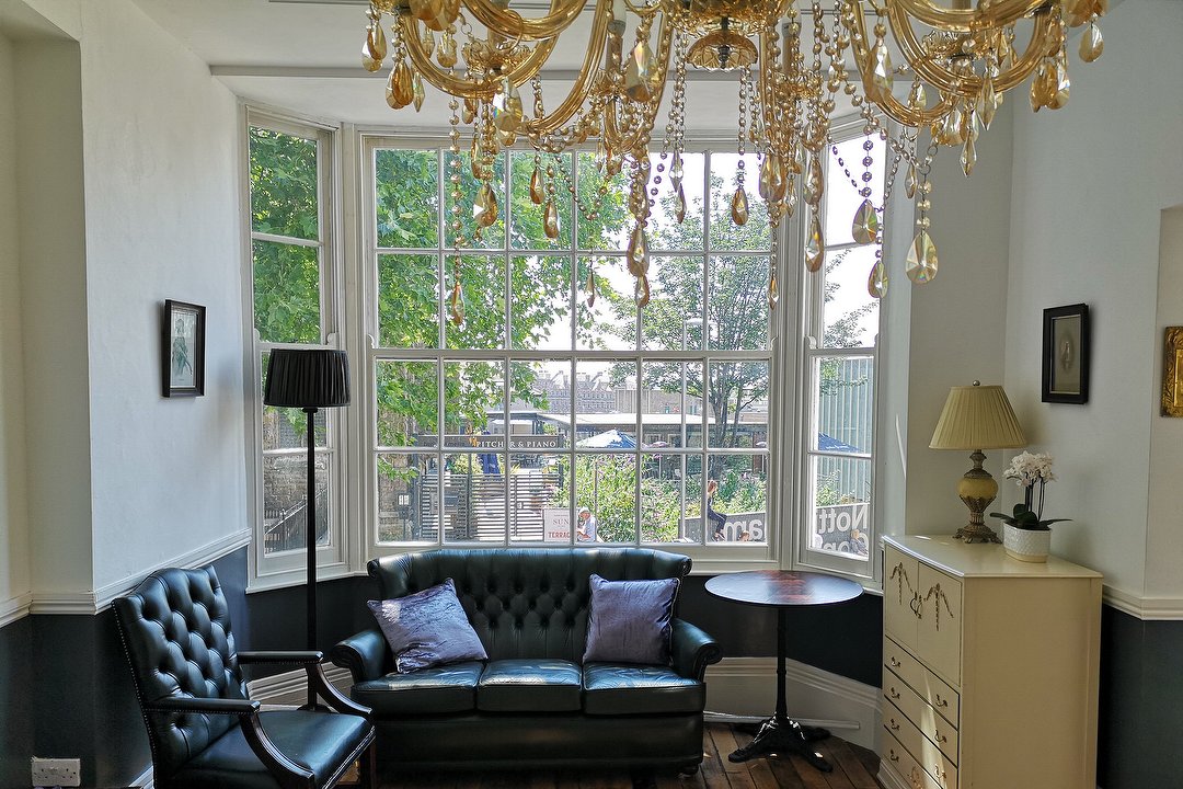 Dr Dina Skin Clinic, Nottingham City Centre, Nottingham