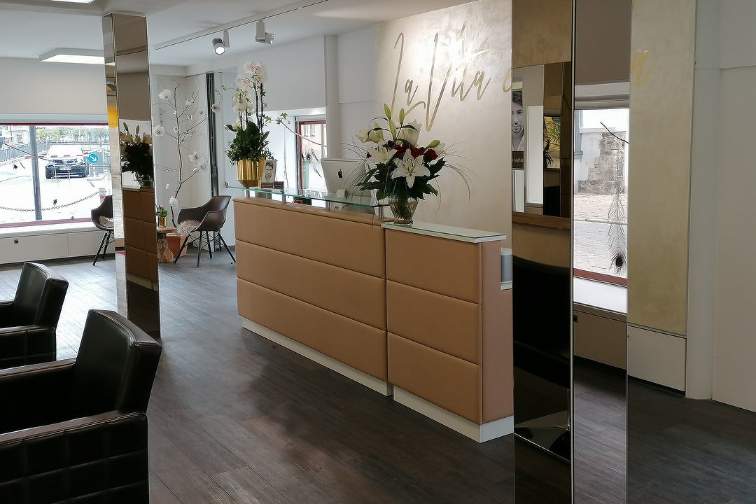Giovanni Luigi Manzella Friseurmeister, Forchheim