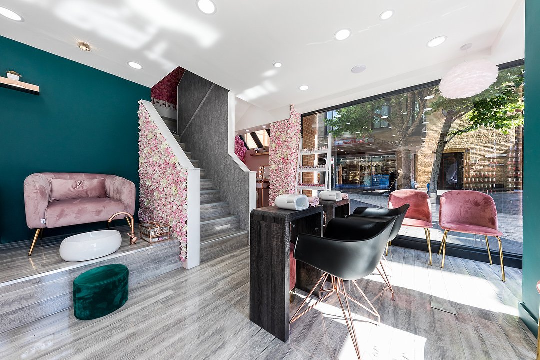 The Salon Collection - Maltings, St Albans, Hertfordshire
