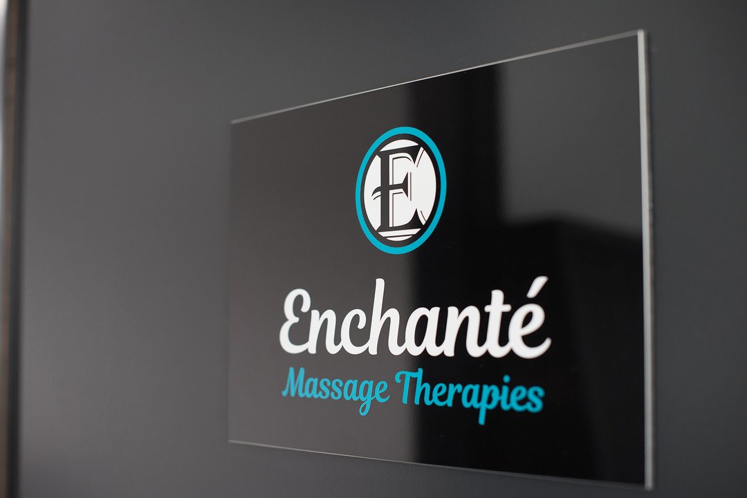Enchanté Massage Therapies, Warmond, Zuid-Holland