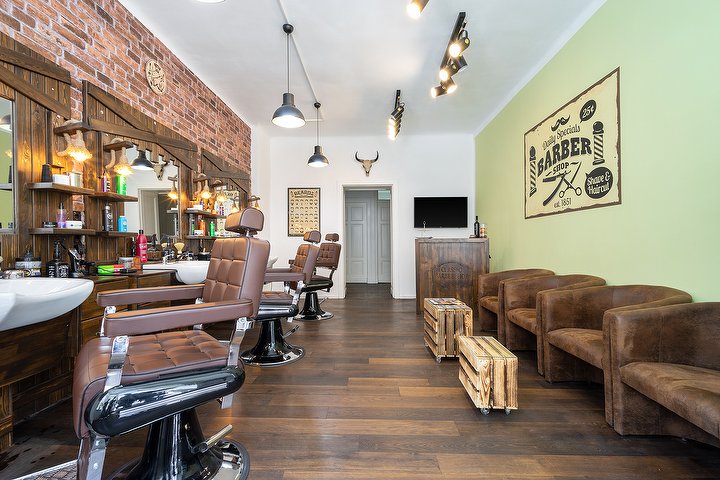 Classic Barbershop Berlin Barber Shop In Schoneberg