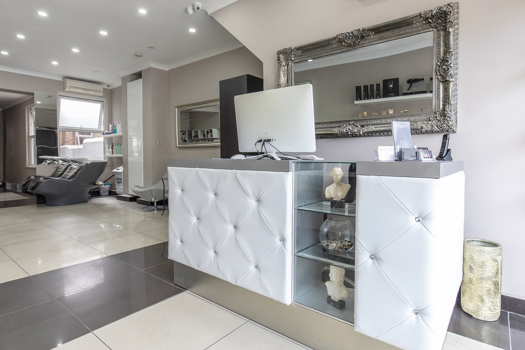 Baiba Beauty, Northfield, London