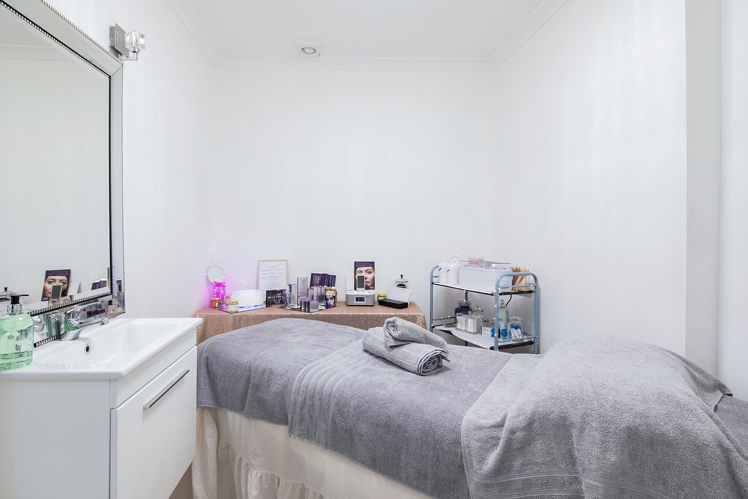 Waxing & Beauty by Anabella, Bethnal Green, London