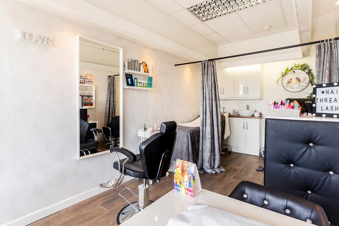 Thread's Brows & Beauty Beauty Salon in Maynooth, County Kildare