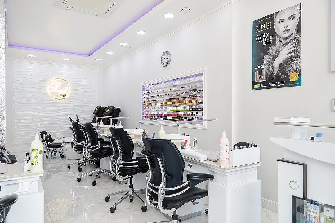 L'Amour Nails & Beauty - Kensington, Earls Court Square, London