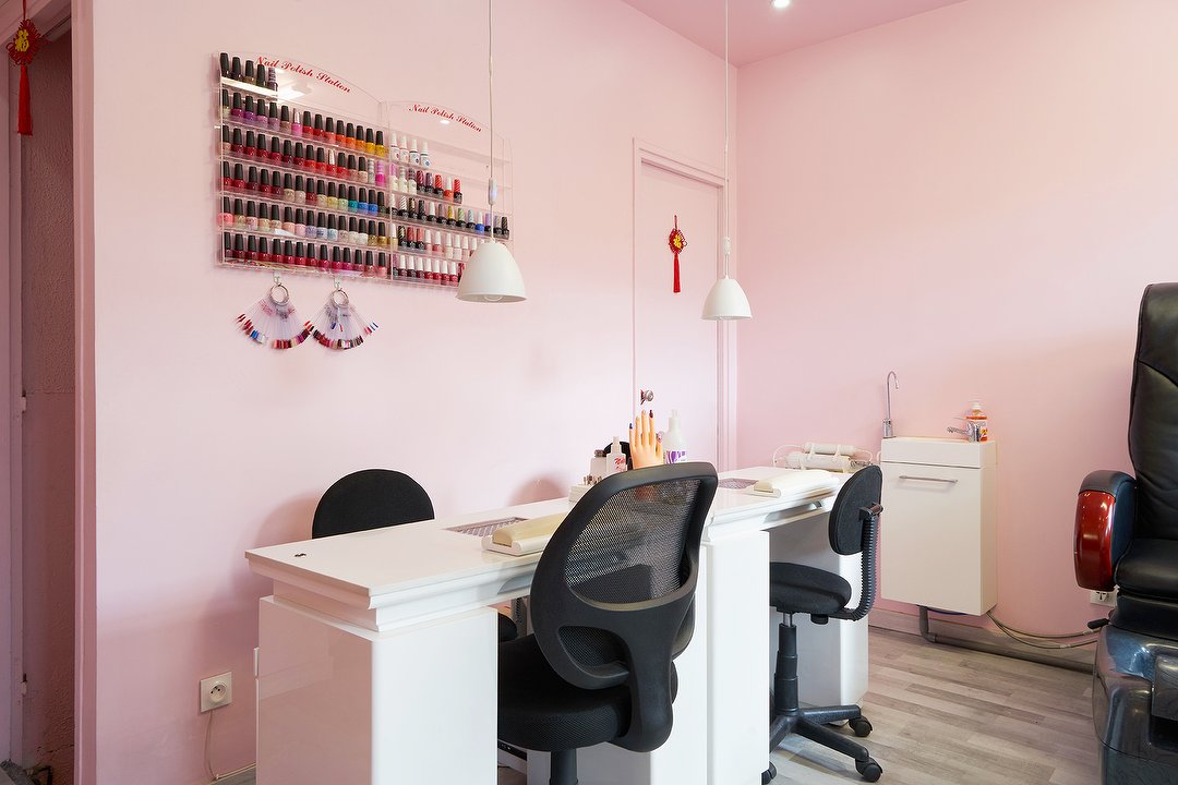 Xiaowei Nails, Saint-Lambert, Paris