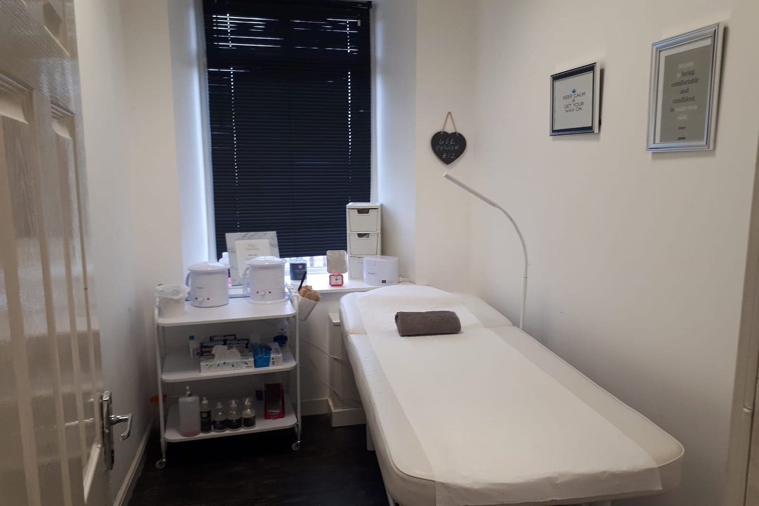 Meraki Wax & Beauty by Anne, Plains, Lanarkshire