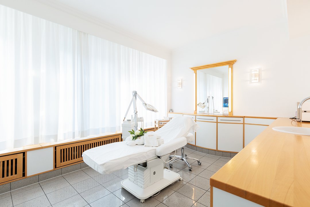 Parfümerie Becker - Niederstraße, Innenstadt, Neuss