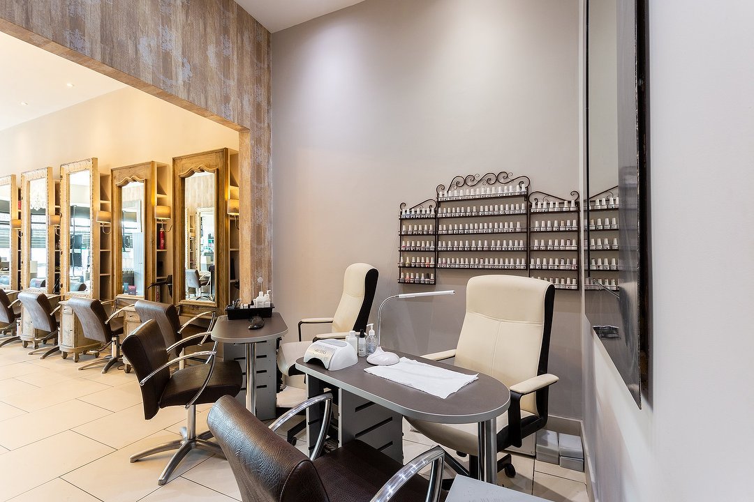 Florentina's Beauty Studio, Edgware, London