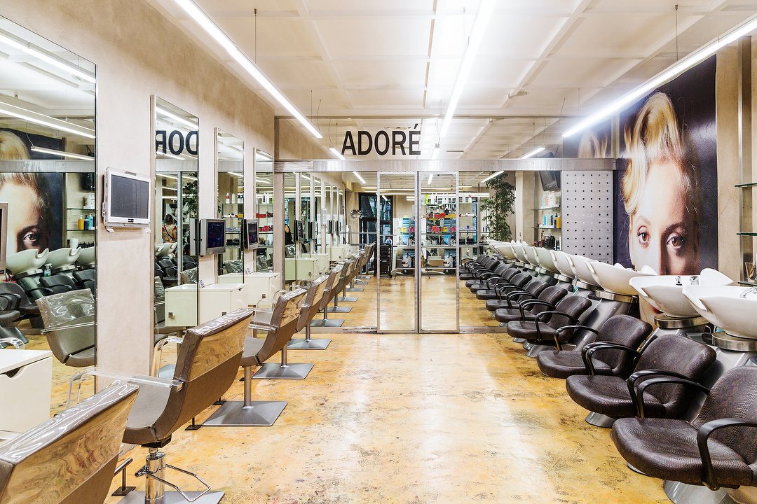 Adoré Milano, XXII Marzo, Milano