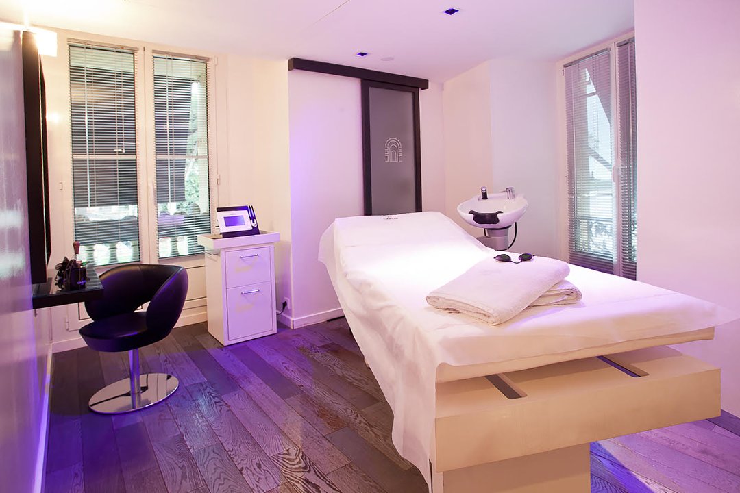 Maison de Beauté Carita et Leonor Greyl, Nice