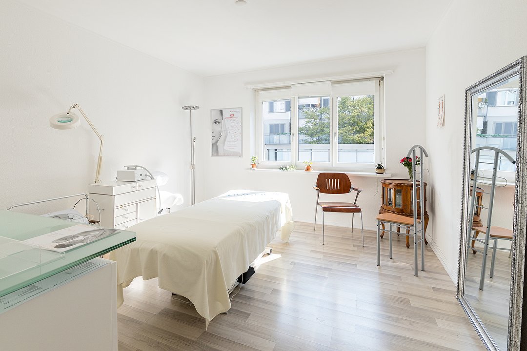 SzM - Massage - Kosmetik, Kreis 1, Zürich