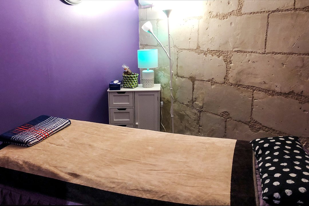 Jade bien être, Tours
