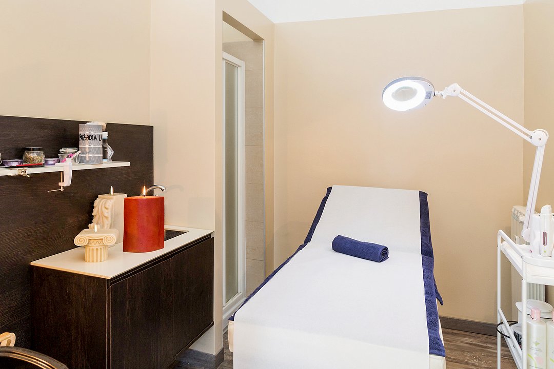Mary Wellness Center, Piazzale Selinunte, Milano