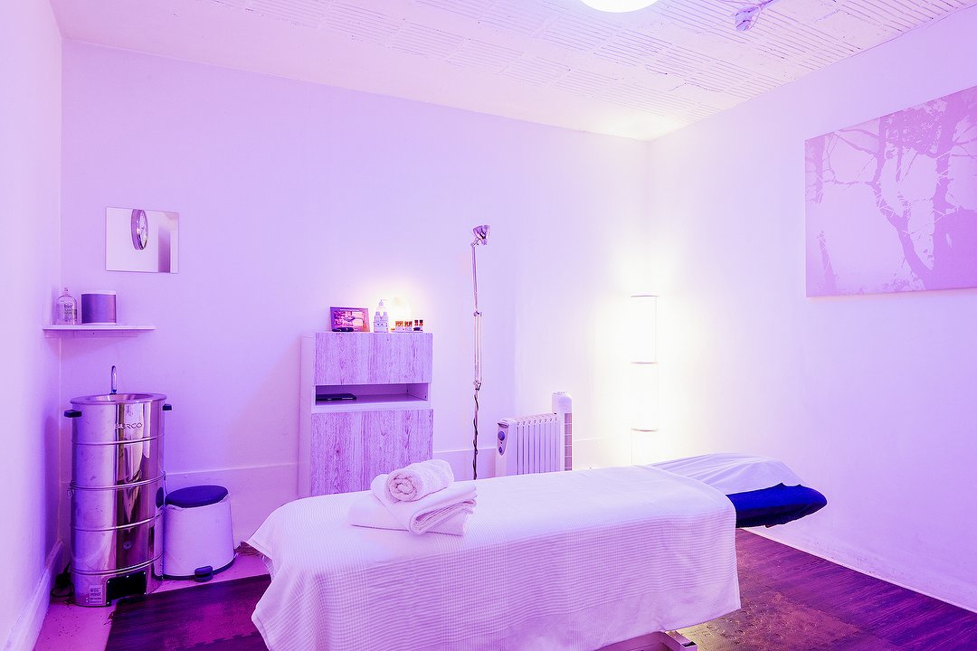 Sarah Claxton Massage Waterloo, Waterloo, London