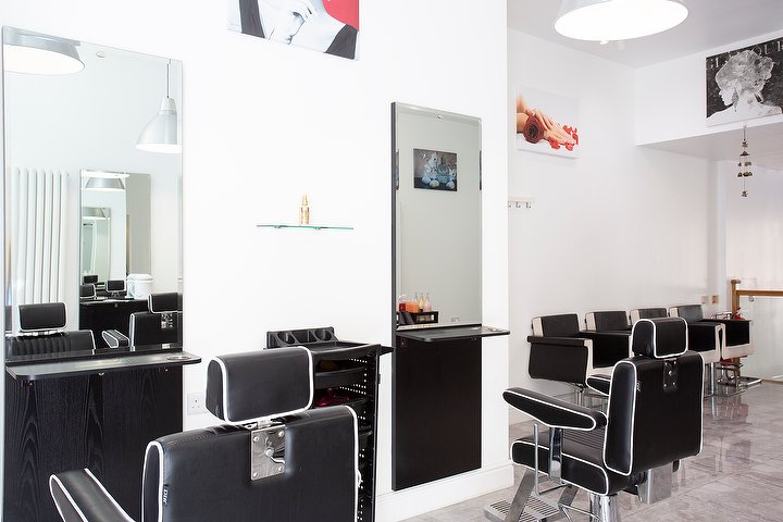 Greema's Beauty & Hair Salon - Coiffure London - Photo de galerie - OneBooking